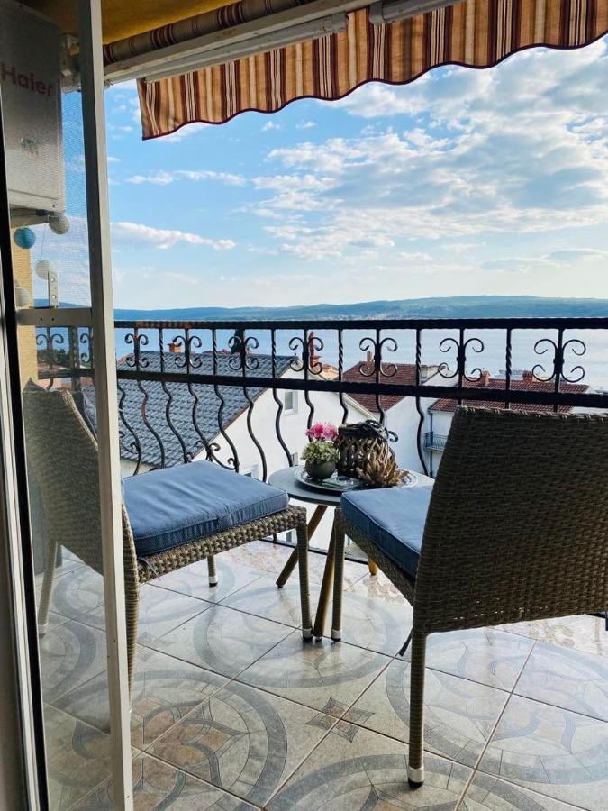 Apartman Silvija Crikvenica Exteriör bild