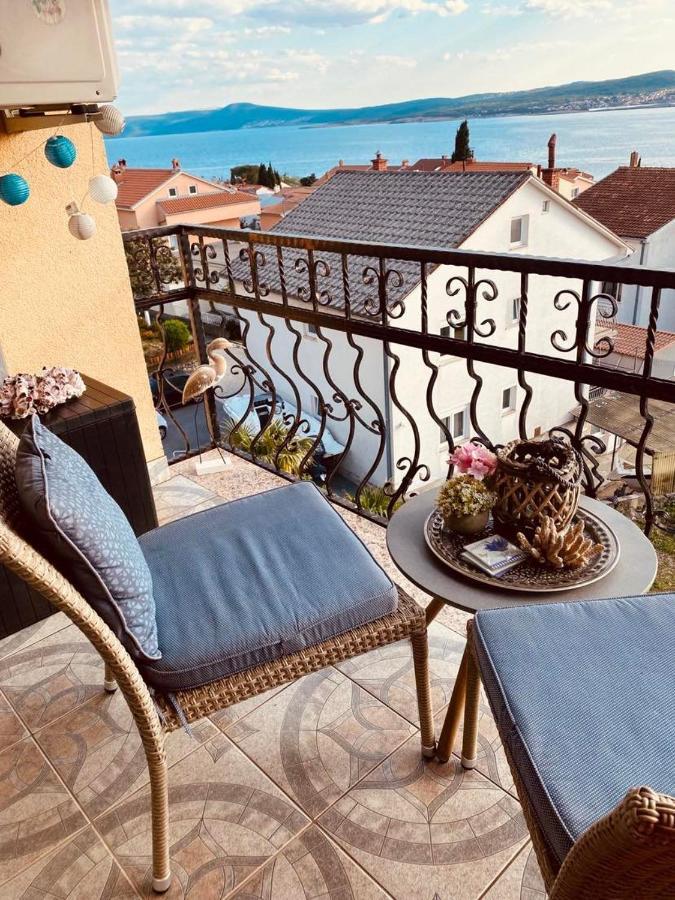 Apartman Silvija Crikvenica Exteriör bild