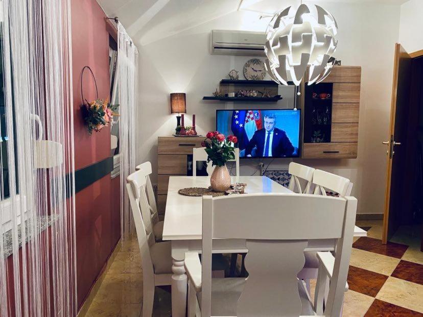 Apartman Silvija Crikvenica Exteriör bild