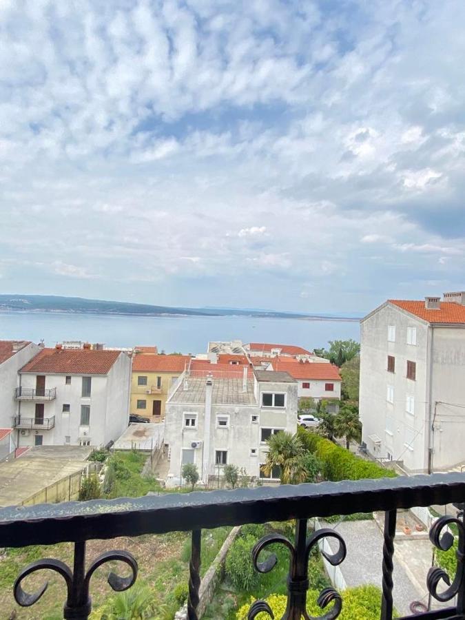 Apartman Silvija Crikvenica Exteriör bild
